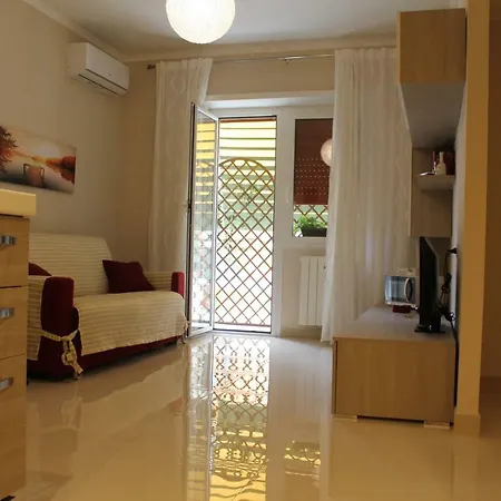 Holiday home Casatevere